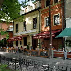 3* Couette-café Dom Casimi