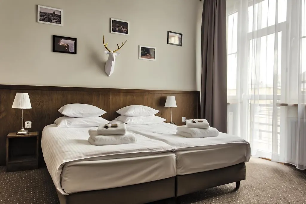 Daniel Griffin Aparthotel By Artery Hotels 크라쿠프 3*,