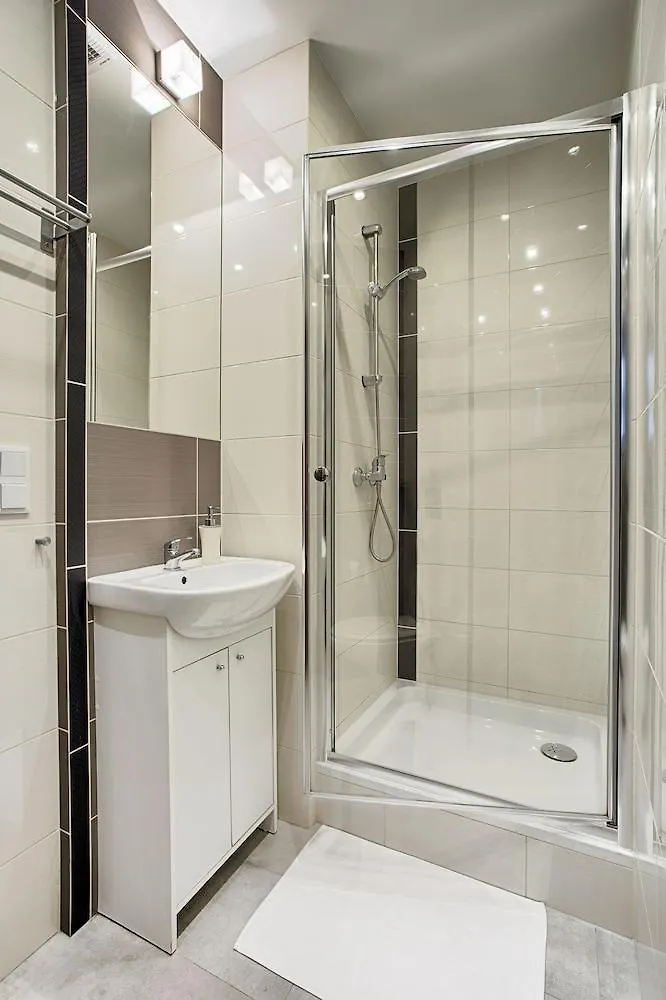 Daniel Griffin Aparthotel By Artery Hotels Krakow
